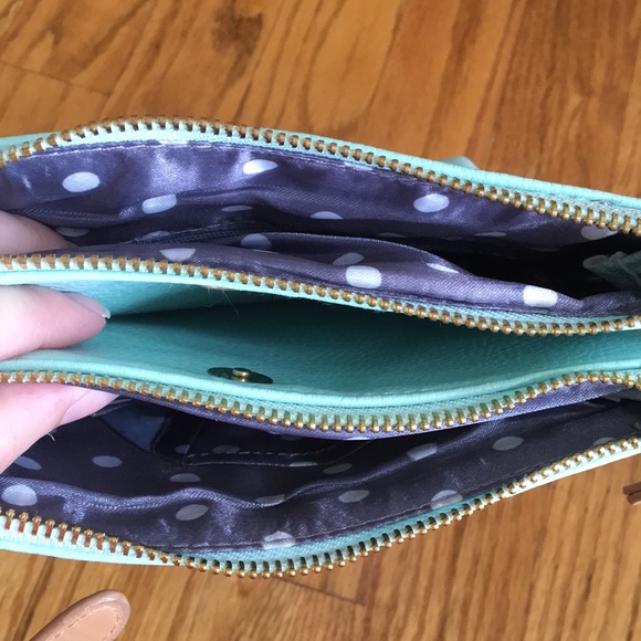 Mint green cross body bag - Picture 2 of 2